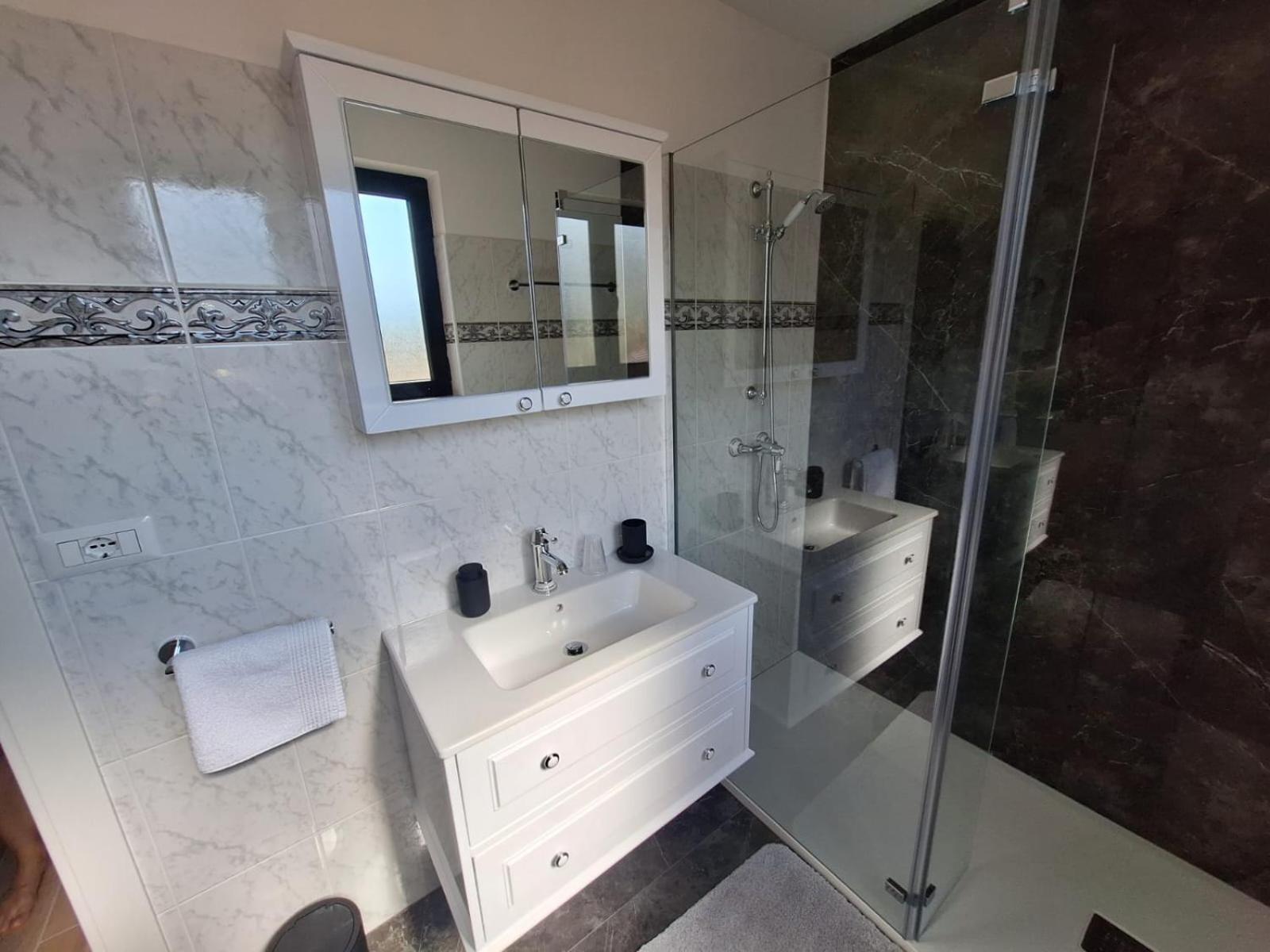 Villa "Pied-A-Terre" Residence & Spa Umag Exterior photo